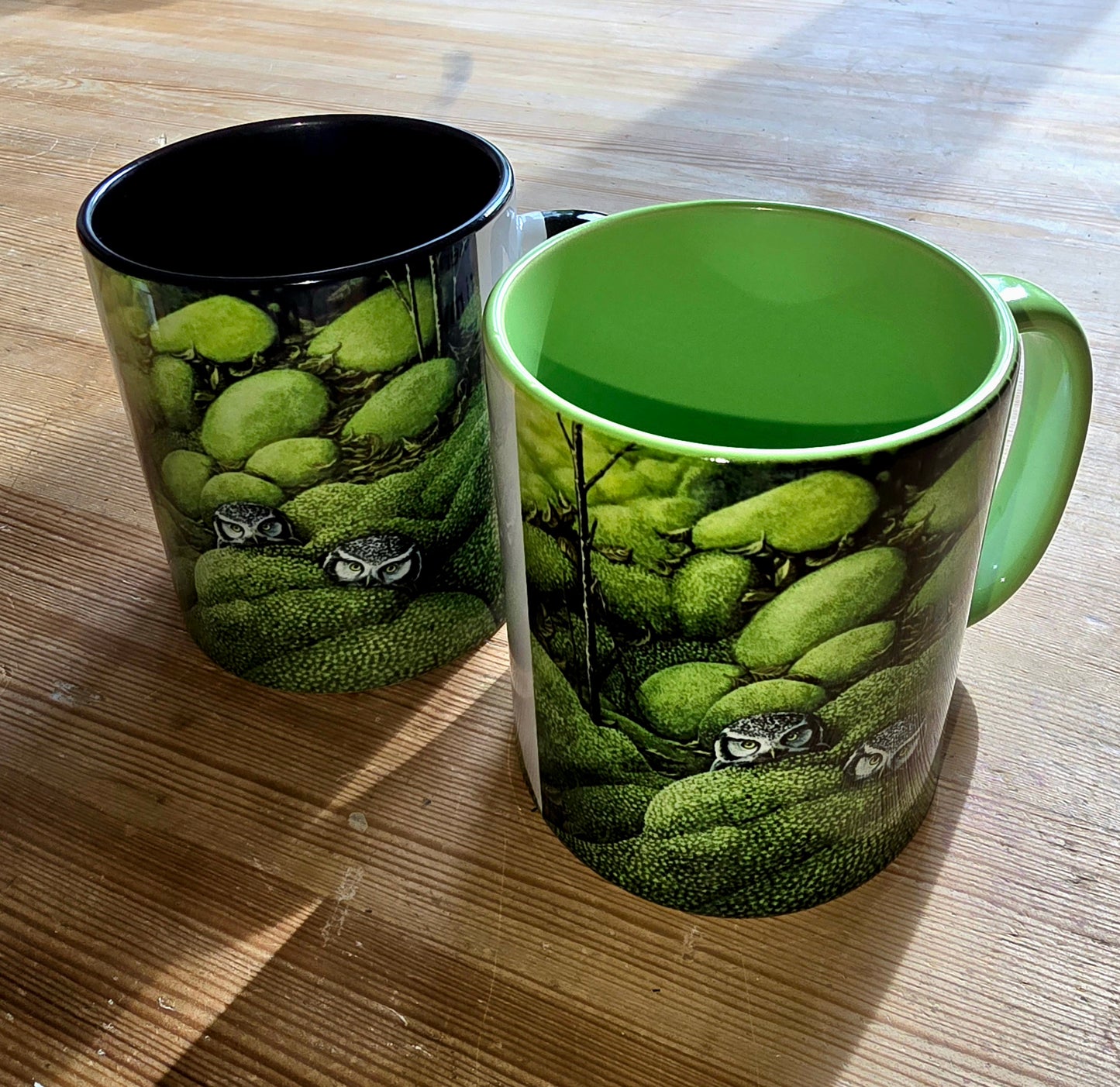 Kunstkopp 'Ugler i mosen' - Grønn med Uglemotiv