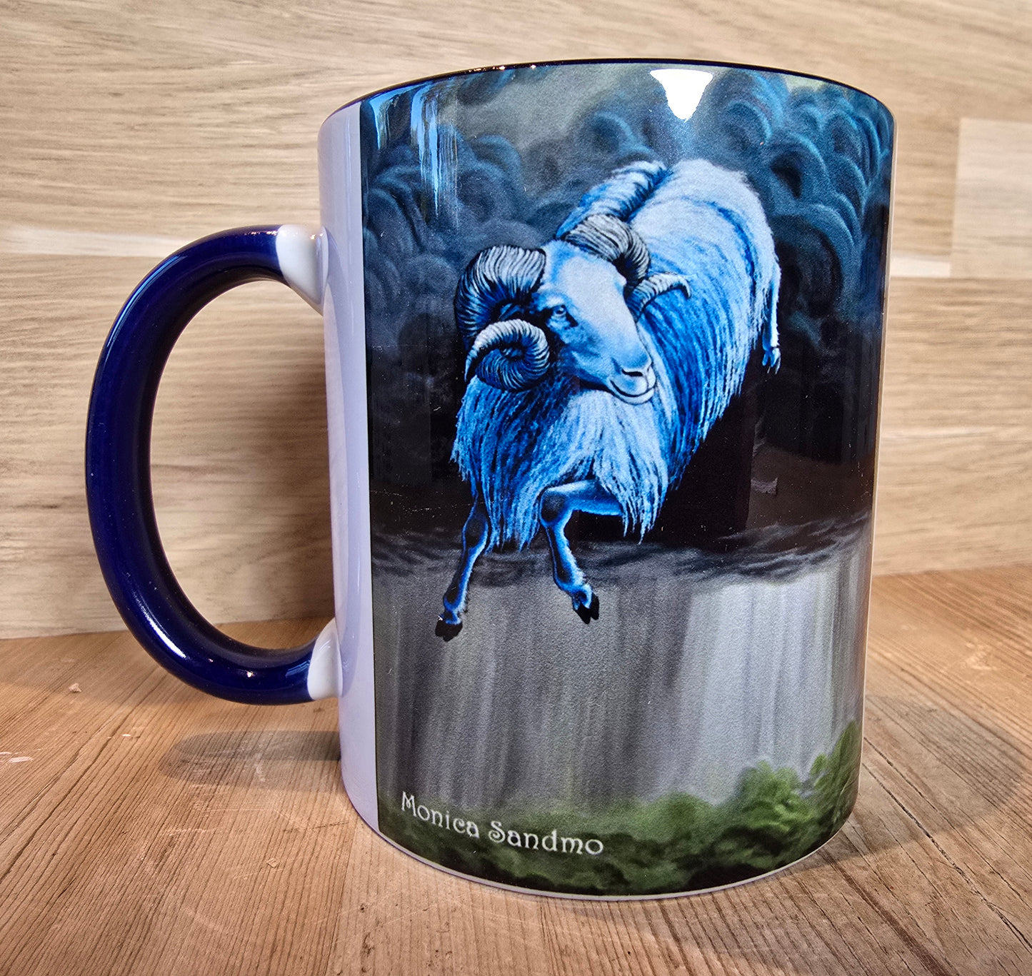 Kunstkopp - Nå Kommer Det Regnvær (325 ml, Mørk Blå)