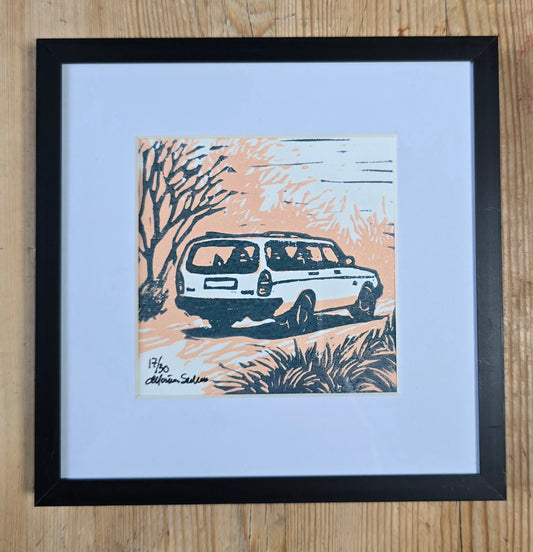 Innrammet Linosnitt - Volvo 240 Stasjonsvogn (Nummerert 17/30)