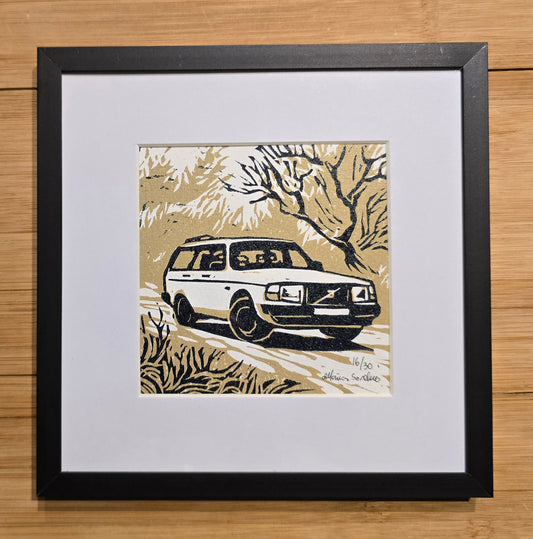 Innrammet Linosnitt - Volvo 240  Oliven, Stasjonsvogn  ( 16 av 30)