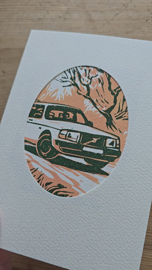 Håndlaget Linotrykk, dobbelt kort - Volvo 240  Mosegrønn og fersken- Nostalgi